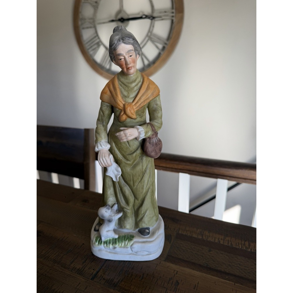 12" Ceramic Bisque Vineyard Statue Old Woman With Dog Vintage Home Decor Taiwan
